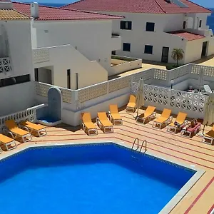 https://apartamento-oura-t1-beach-200m.hotelaalgarve.com